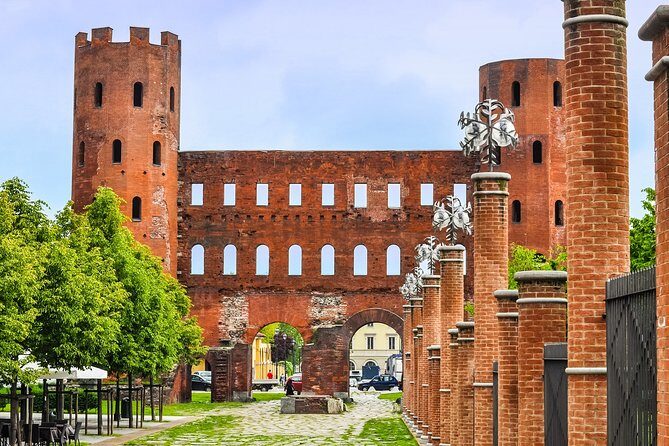 Reggia di Venaria Reale - Upper floors and changing exhibitions: art you might catch (or not)